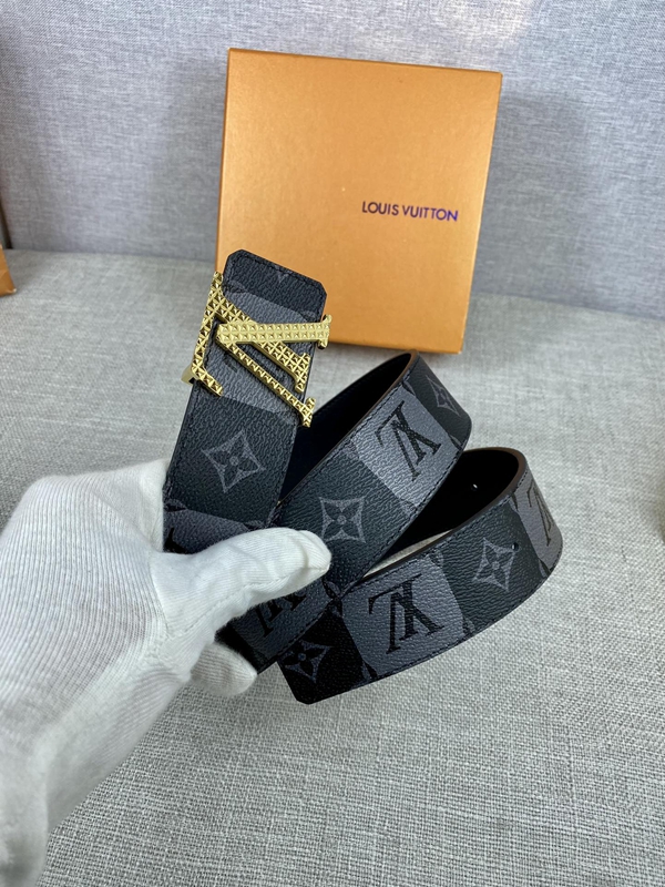 激安ルイヴィトンベルト側面デザイン